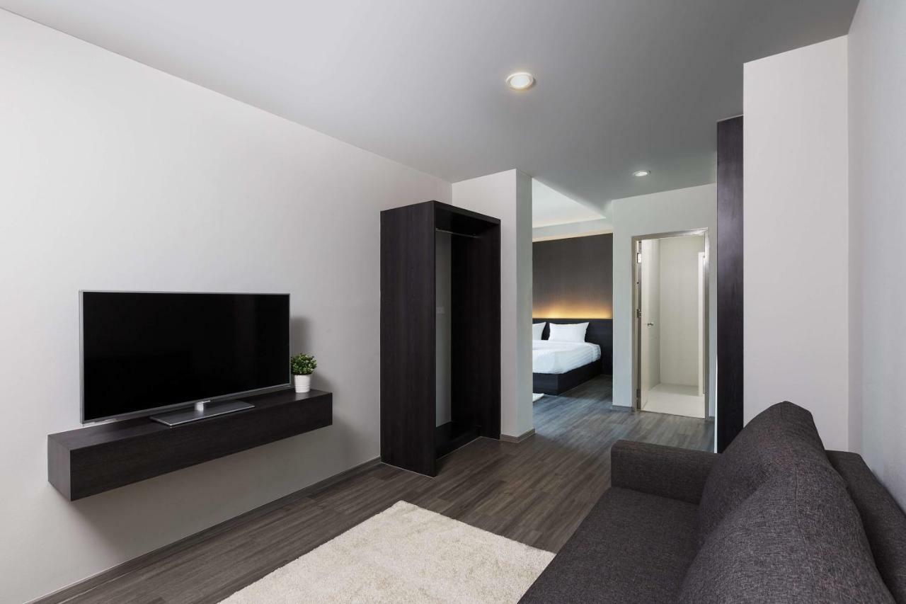 @S115 Residence Samut Prakan Exterior photo